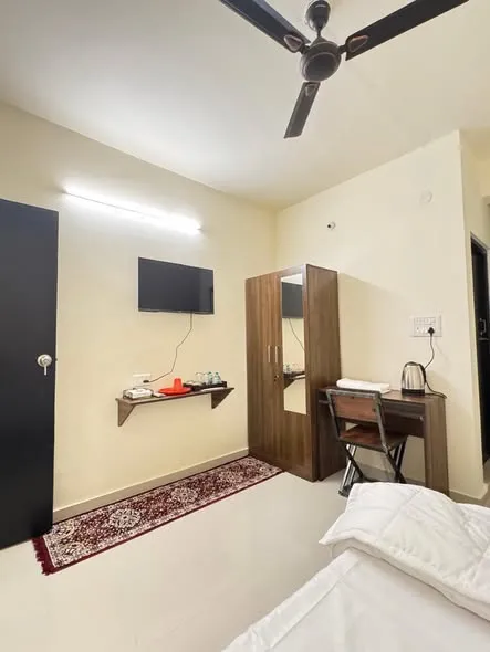 1 RK for rent in Koramangala - ₹17,000 per month